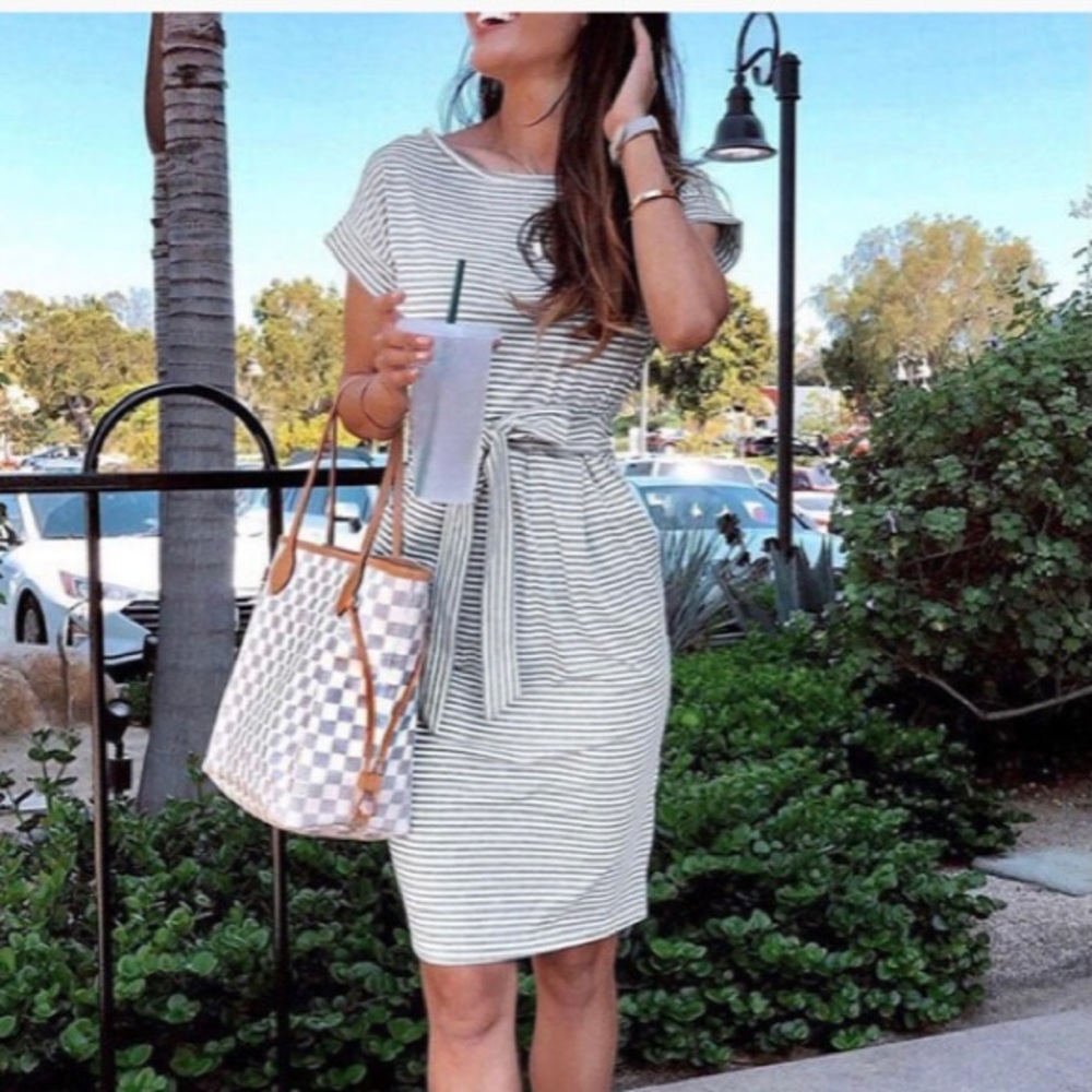 Mini dress with pockets